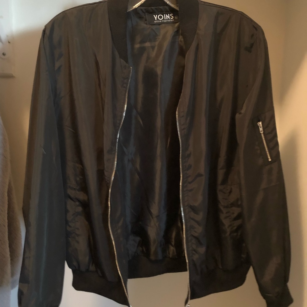 Bomber jacket